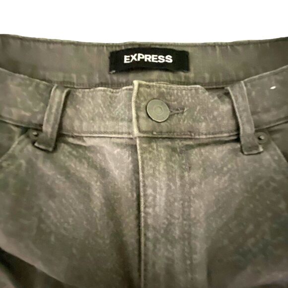 Express Gray Denim Shorts Stretch Super high Rise Shortie Size 14 - Picture 5 of 9
